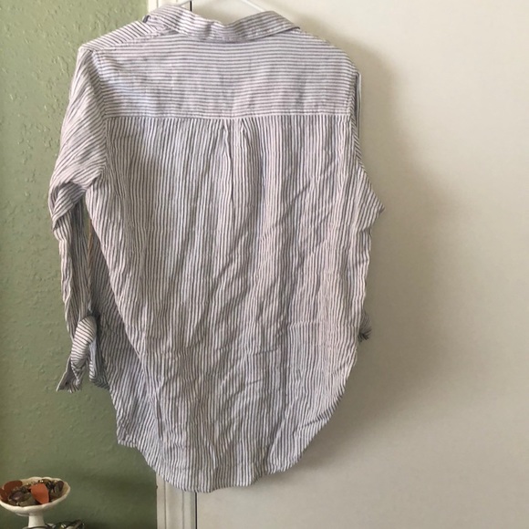 Women’s Button Down Shirt - Picture 4 of 4